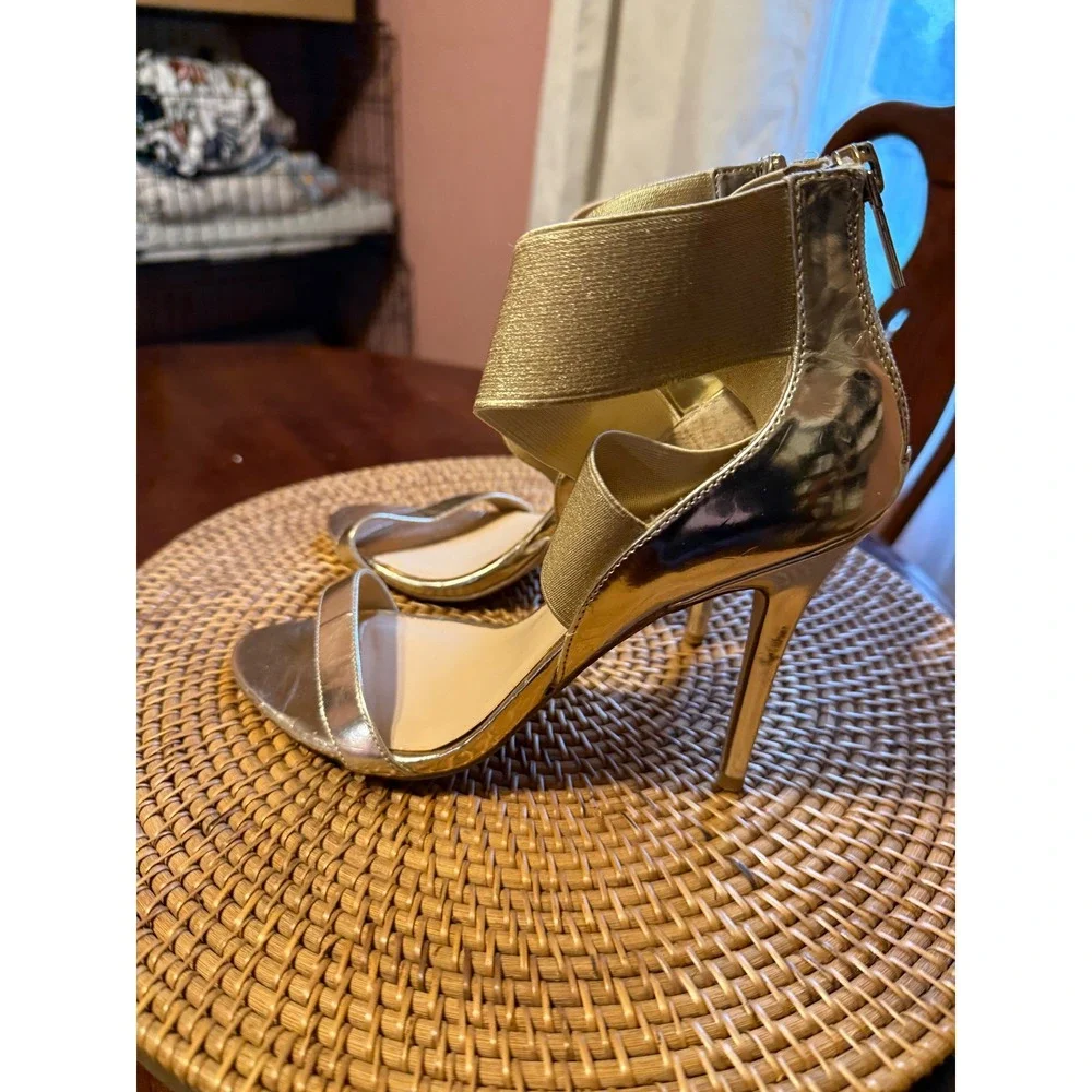 Madeline Girl Womens Metallic Gold Strappy Stiletto Heels Ankle Strap Size 8
